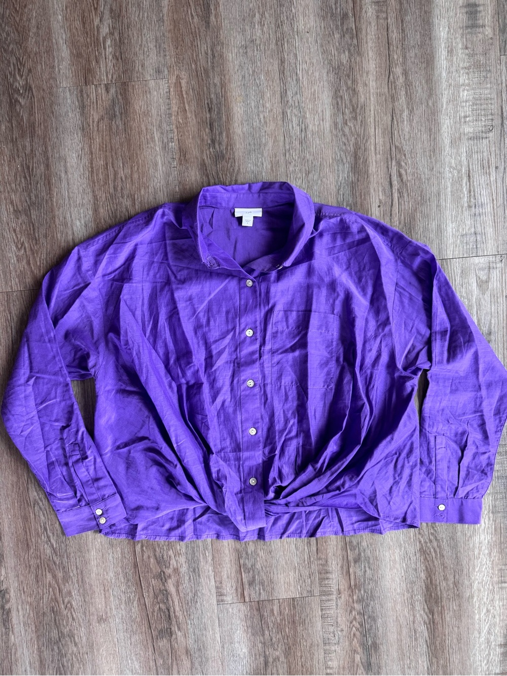J. Jill Purple Button-Front Blouse with Twisted Front Hem - size Small